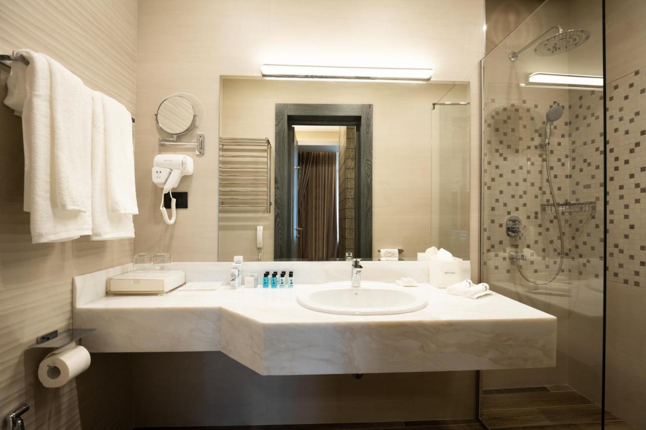 Sphera By Stellar Hotels, יירבאן מראה חיצוני תמונה