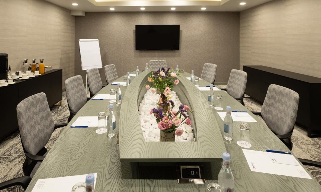 Sphera By Stellar Hotels, יירבאן מראה חיצוני תמונה