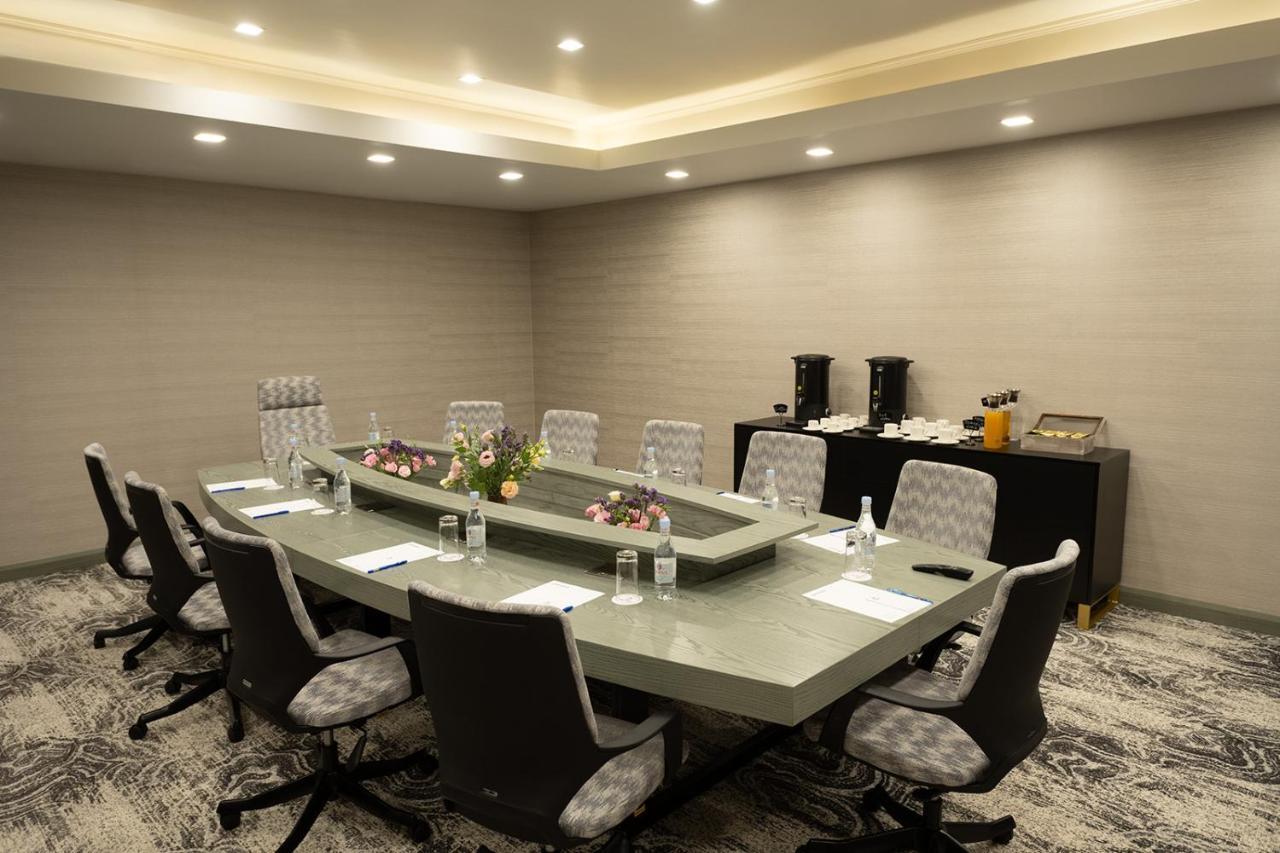 Sphera By Stellar Hotels, יירבאן מראה חיצוני תמונה
